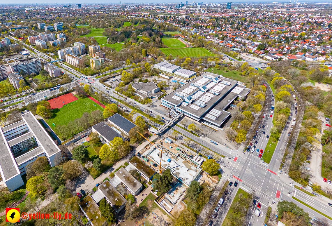21.04.2023 - Baustelle Haus für Kinder in Neuperlach
